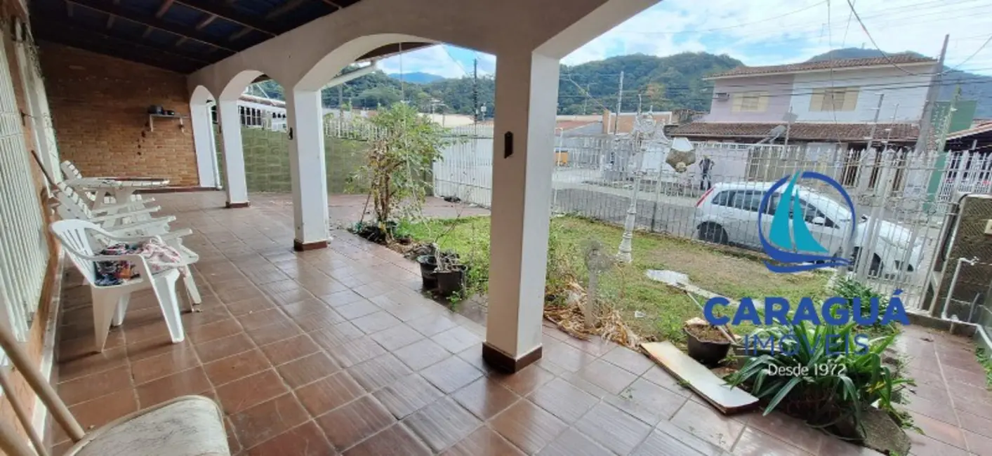 Casa com 3 quartos à venda, 146m2 em Centro, Caraguatatuba - SP - imagem 6 Foto 6 de Casa com 3 quartos à venda, 146m2 em Centro, Caraguatatuba - SP