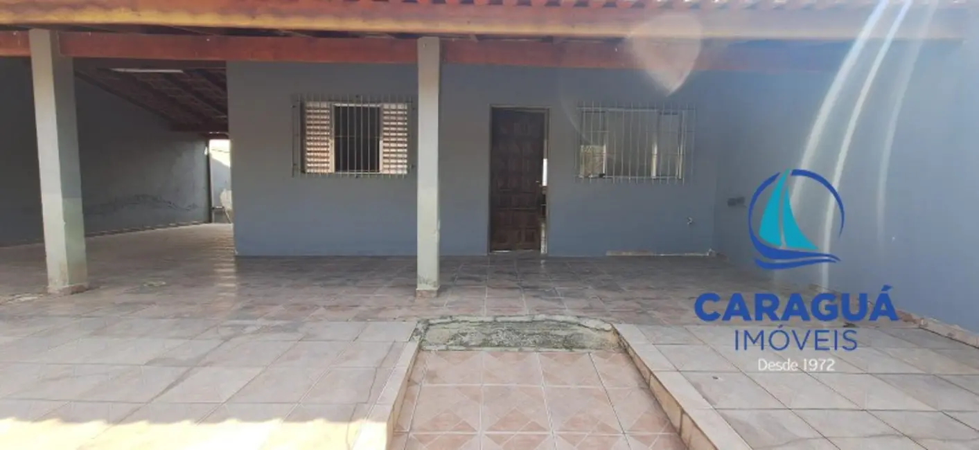 Foto 2 de Casa com 2 quartos à venda, 177m2 em Caraguatatuba - SP