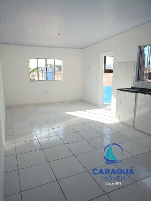 Foto 2 de Casa com 1 quarto para alugar, 50m2 em Barranco Alto, Caraguatatuba - SP