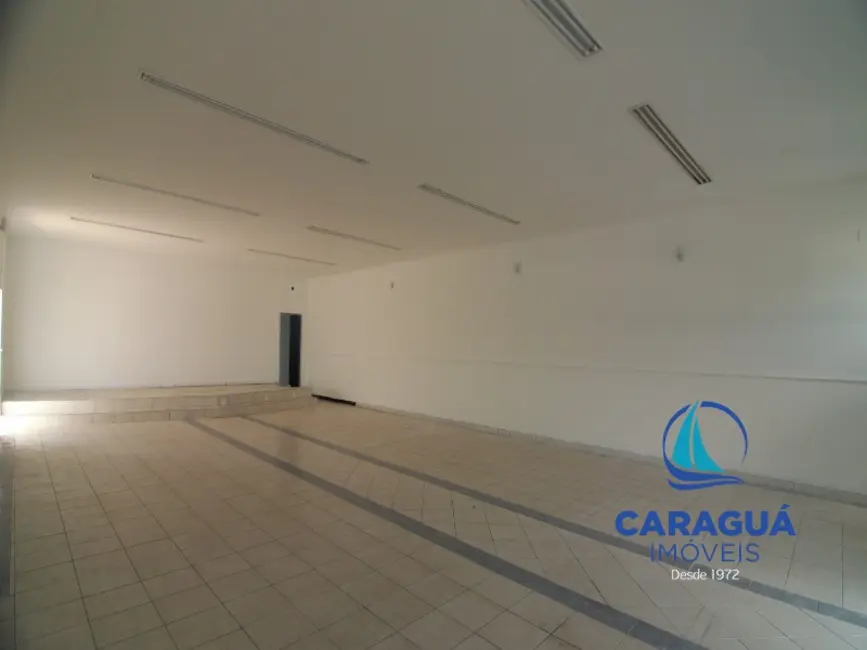 Foto 4 de Prédio Inteiro à venda e para alugar, 600m2 em Centro, Caraguatatuba - SP