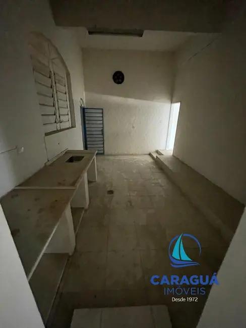 Foto 4 de Prédio Inteiro à venda e para alugar, 700m2 em Martim de Sá, Caraguatatuba - SP