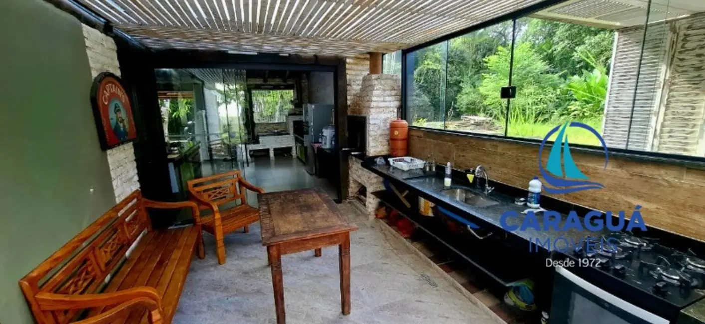 Foto 6 de Casa de Condomínio com 3 quartos à venda em Mar Verde II, Caraguatatuba - SP