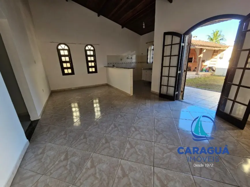 Foto 4 de Casa de Condomínio com 2 quartos à venda e para alugar, 100m2 em Massaguaçu, Caraguatatuba - SP