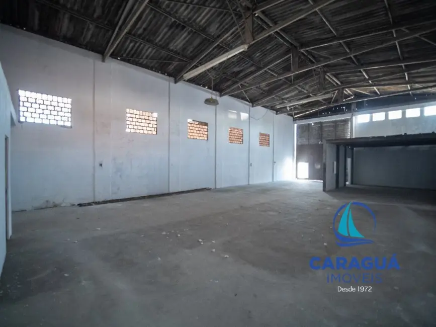 Armazém / Galpão para alugar, 400m2 em Indaiá, Caraguatatuba - SP - imagem 2 Foto 2 de Armazém / Galpão para alugar, 400m2 em Indaiá, Caraguatatuba - SP