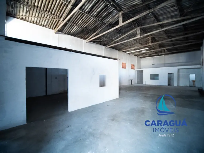 Armazém / Galpão para alugar, 400m2 em Indaiá, Caraguatatuba - SP - imagem 3 Foto 3 de Armazém / Galpão para alugar, 400m2 em Indaiá, Caraguatatuba - SP
