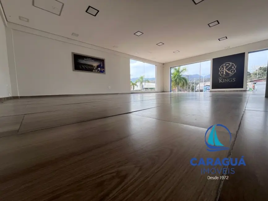 Sala Comercial para alugar, 1000m2 em Indaiá, Caraguatatuba - SP - imagem 8 Foto 8 de Sala Comercial para alugar, 1000m2 em Indaiá, Caraguatatuba - SP