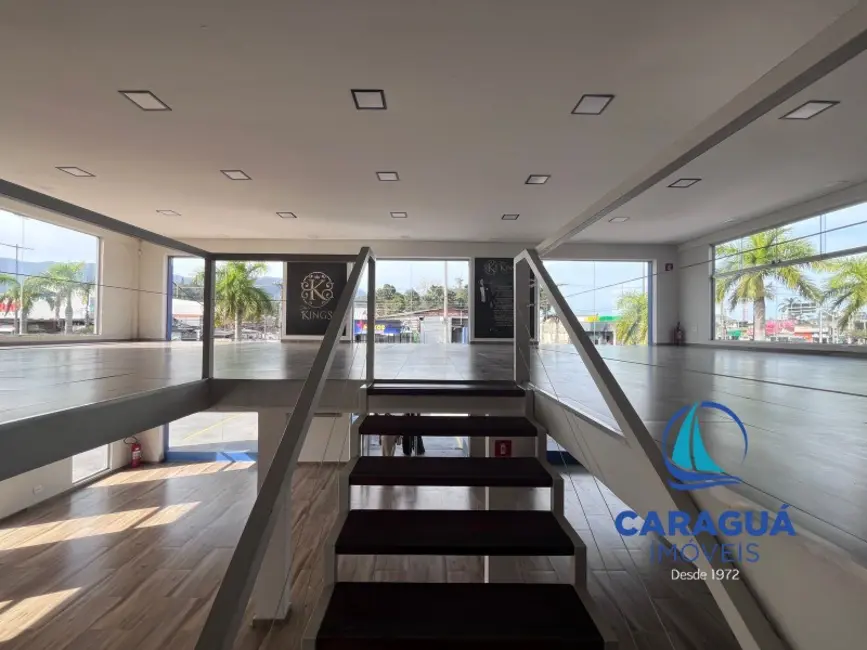 Sala Comercial para alugar, 1000m2 em Indaiá, Caraguatatuba - SP - imagem 6 Foto 6 de Sala Comercial para alugar, 1000m2 em Indaiá, Caraguatatuba - SP