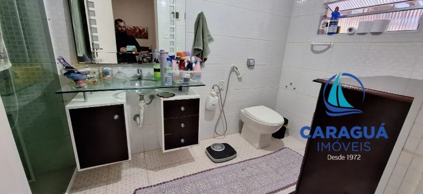 Foto 8 de Casa com 3 quartos à venda, 191m2 em Indaiá, Caraguatatuba - SP