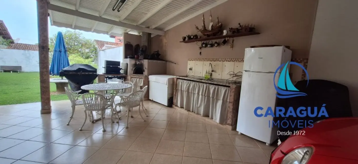 Foto 5 de Casa com 3 quartos à venda, 198m2 em Caputera, Caraguatatuba - SP