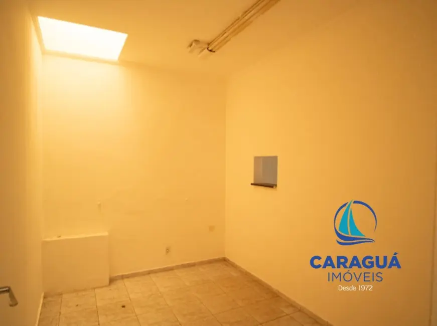 Foto 8 de Loja para alugar, 402m2 em Centro, Caraguatatuba - SP