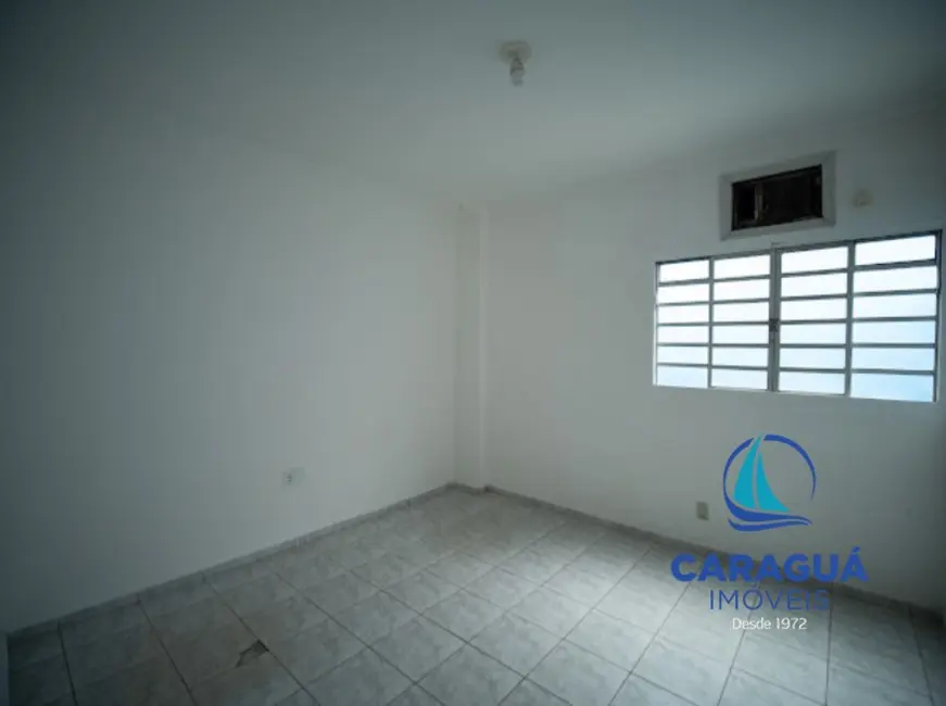 Foto 4 de Loja para alugar, 402m2 em Centro, Caraguatatuba - SP