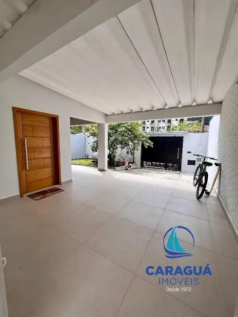 Foto 2 de Casa com 4 quartos para alugar, 280m2 em Sumaré, Caraguatatuba - SP