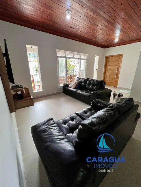 Foto 4 de Casa com 4 quartos para alugar, 280m2 em Sumaré, Caraguatatuba - SP