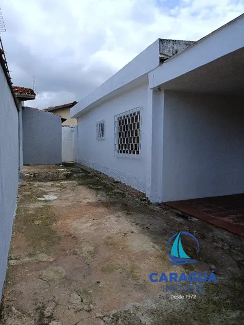 Foto 3 de Casa com 2 quartos à venda, 78m2 em Indaiá, Caraguatatuba - SP