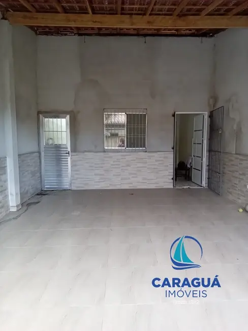 Foto 1 de Casa com 2 quartos à venda, 70m2 em Rio do Ouro, Caraguatatuba - SP