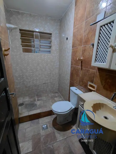 Foto 2 de Casa com 2 quartos para alugar, 70m2 em Sumaré, Caraguatatuba - SP