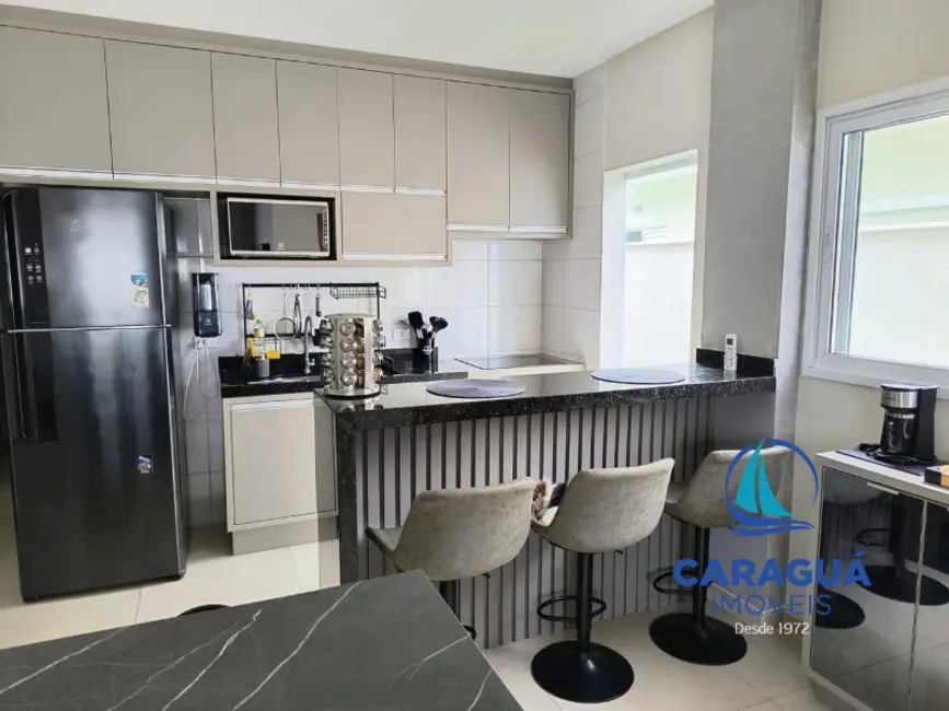 Foto 3 de Casa com 3 quartos para alugar, 200m2 em Morro do Algodão, Caraguatatuba - SP