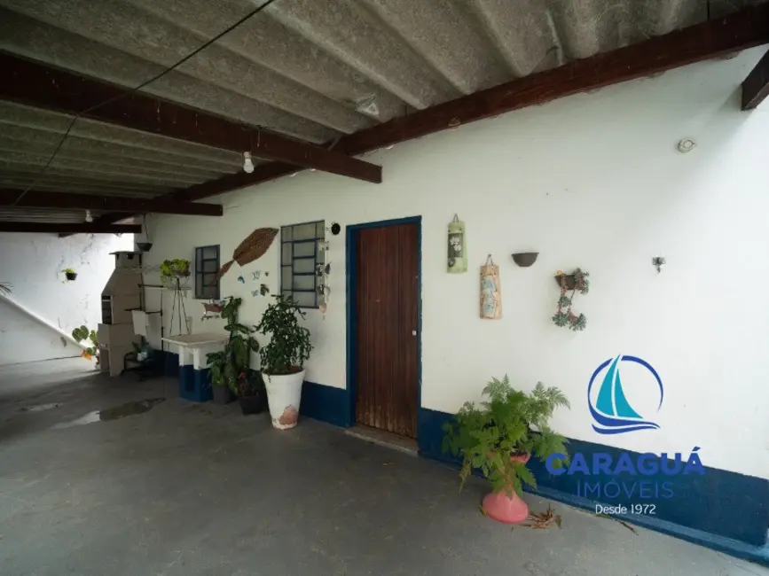 Casa com 4 quartos para alugar, 400m2 em Sumaré, Caraguatatuba - SP - imagem 3 Foto 3 de Casa com 4 quartos para alugar, 400m2 em Sumaré, Caraguatatuba - SP