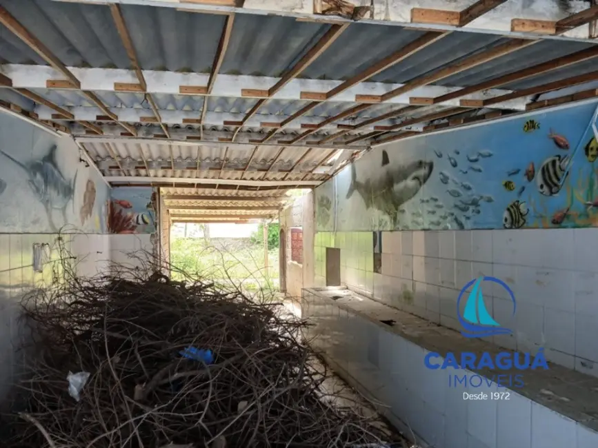 Loja para alugar, 200m2 em Centro, Caraguatatuba - SP - imagem 3 Foto 3 de Loja para alugar, 200m2 em Centro, Caraguatatuba - SP