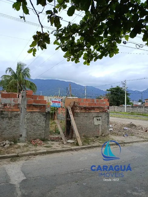 Foto 1 de Terreno / Lote à venda, 216m2 em Perequê Mirim, Caraguatatuba - SP