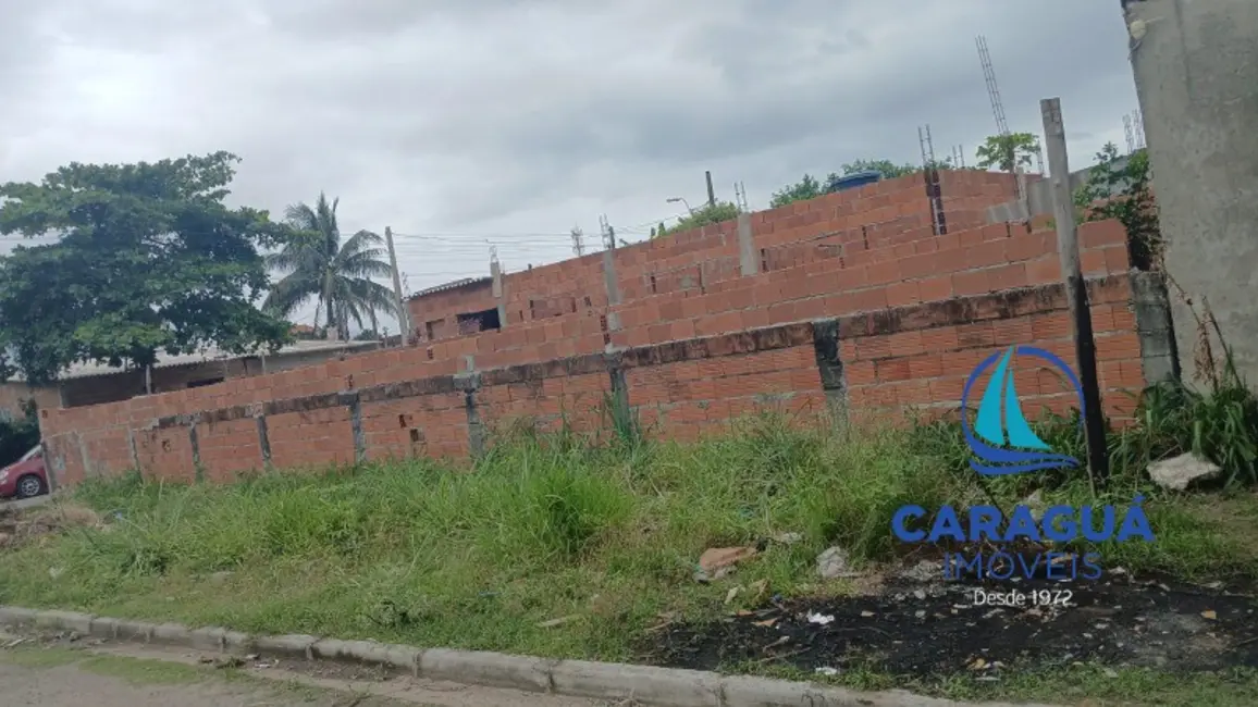 Foto 2 de Terreno / Lote à venda, 216m2 em Perequê Mirim, Caraguatatuba - SP