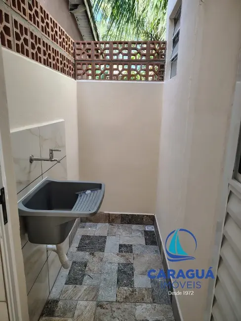 Foto 8 de Kitnet com 1 quarto para alugar, 30m2 em Massaguaçu, Caraguatatuba - SP