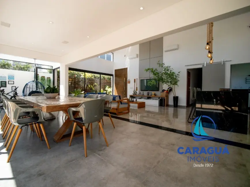 Foto 6 de Casa de Condomínio com 4 quartos à venda, 233m2 em Costa Nova, Caraguatatuba - SP