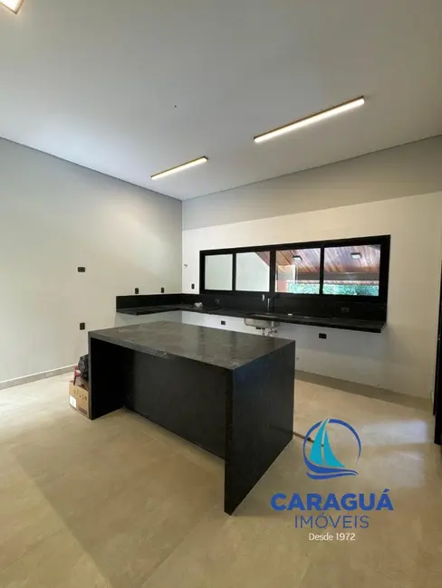 Foto 5 de Casa com 3 quartos à venda, 285m2 em Park Imperial, Caraguatatuba - SP