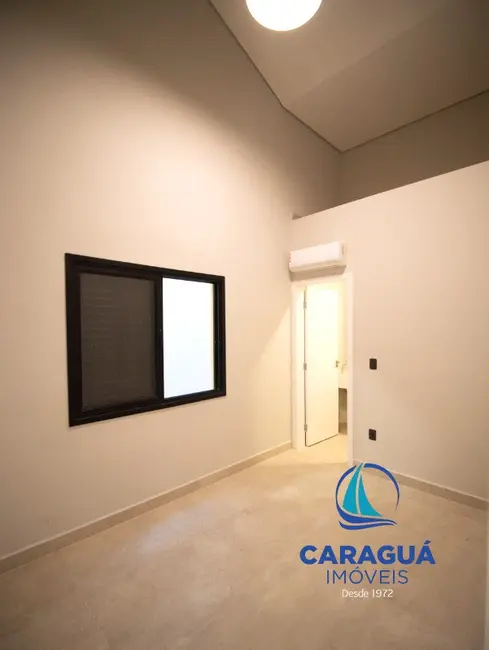 Foto 8 de Casa com 3 quartos à venda, 285m2 em Park Imperial, Caraguatatuba - SP