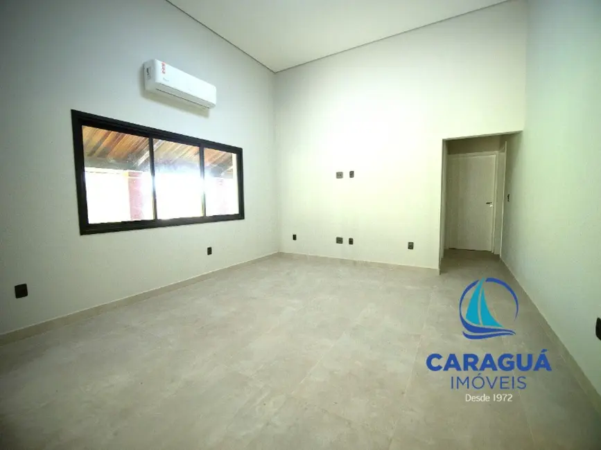Foto 4 de Casa com 3 quartos à venda, 285m2 em Park Imperial, Caraguatatuba - SP