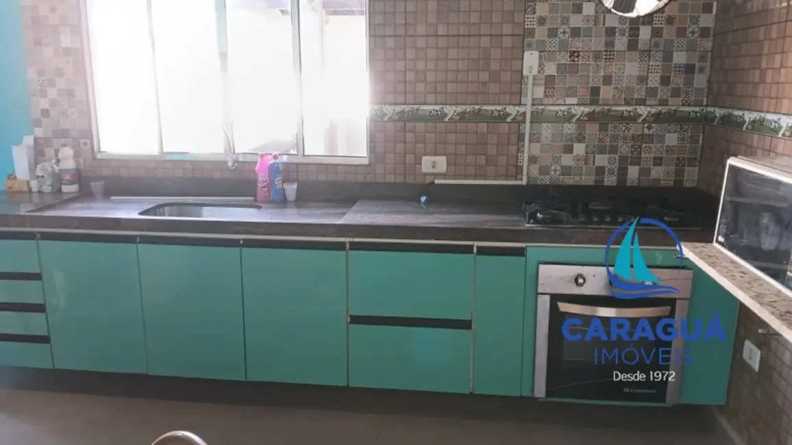 Foto 4 de Casa com 1 quarto à venda, 59m2 em Jardim Britânia, Caraguatatuba - SP