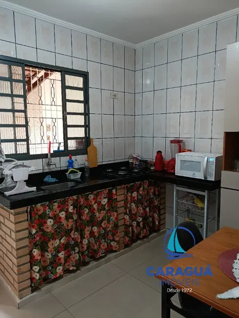 Foto 6 de Casa com 2 quartos à venda, 65m2 em Martim de Sá, Caraguatatuba - SP