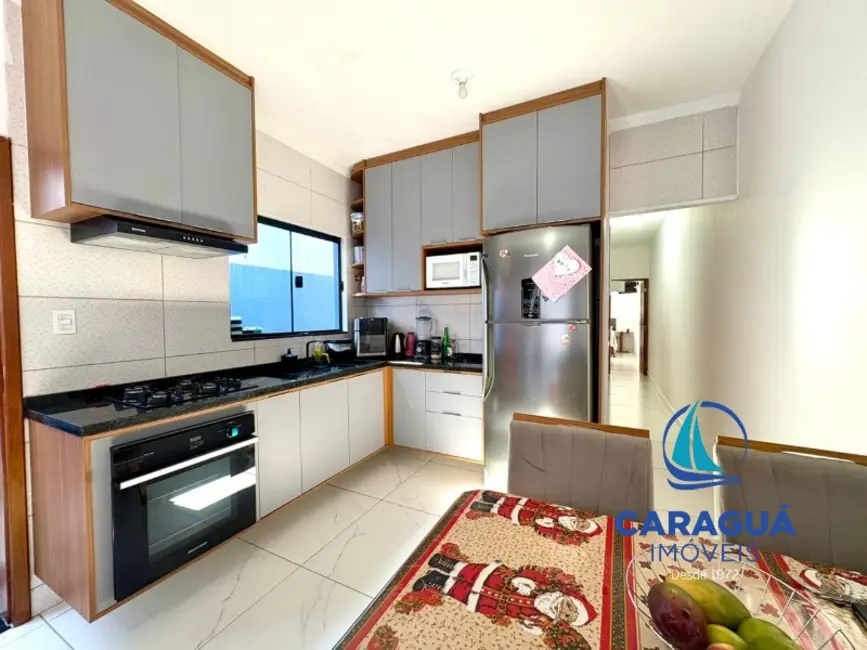 Foto 5 de Casa com 2 quartos à venda, 64m2 em Balneário Recanto do Sol, Caraguatatuba - SP