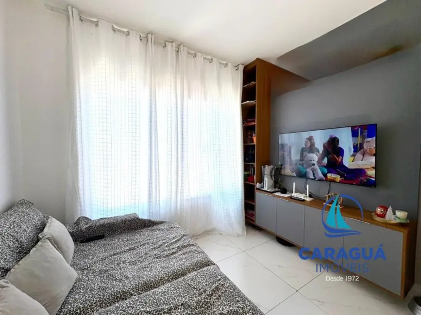 Foto 3 de Casa com 2 quartos à venda, 64m2 em Balneário Recanto do Sol, Caraguatatuba - SP