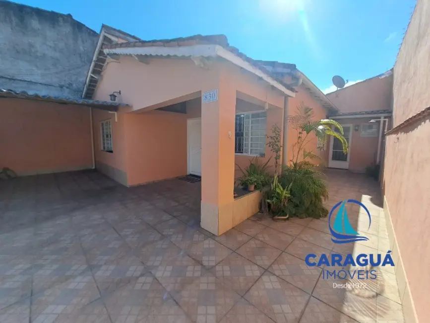 Foto 2 de Casa com 5 quartos à venda, 185m2 em Caputera, Caraguatatuba - SP