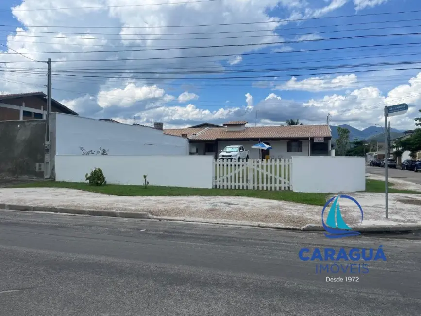 Foto 2 de Casa com 2 quartos à venda, 91m2 em Caraguatatuba - SP