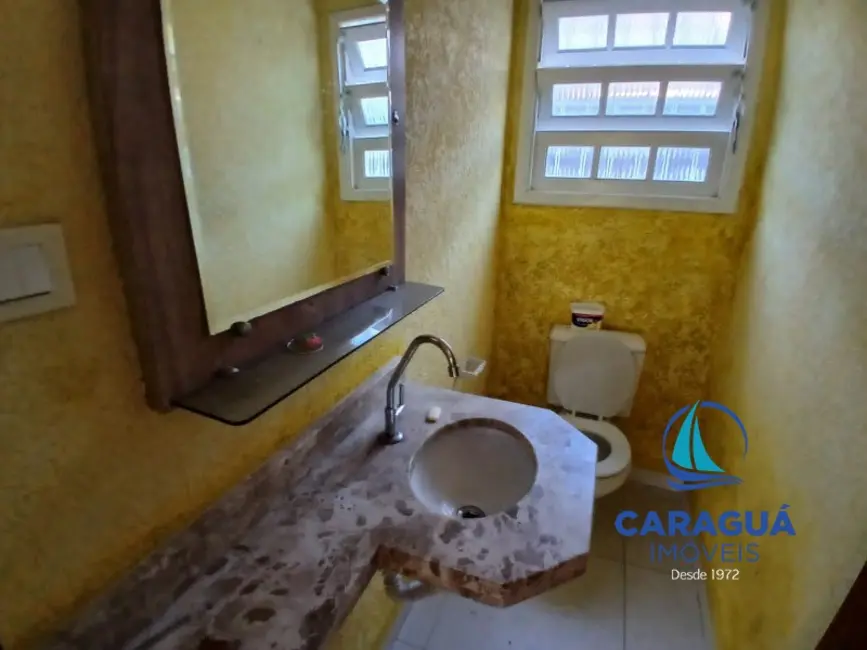 Foto 6 de Casa com 3 quartos para alugar, 300m2 em Cidade Jardim, Caraguatatuba - SP