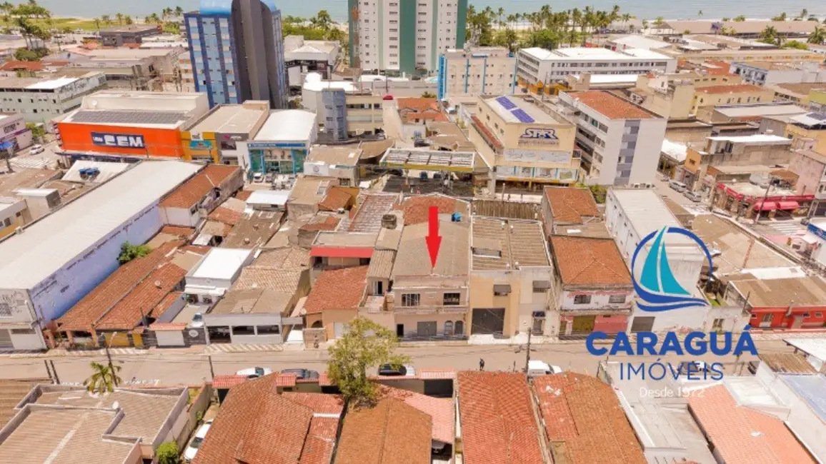 Foto 1 de Prédio Inteiro com 6 quartos à venda, 225m2 em Centro, Caraguatatuba - SP