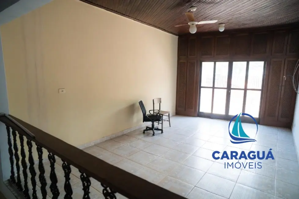 Foto 8 de Prédio Inteiro com 6 quartos à venda, 225m2 em Centro, Caraguatatuba - SP