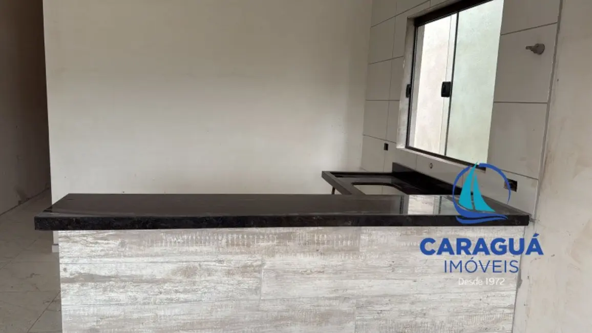 Foto 8 de Casa com 2 quartos à venda, 60m2 em Balneário Mar Azul, Caraguatatuba - SP