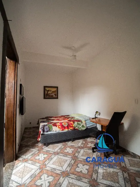 Foto 8 de Casa com 6 quartos à venda, 300m2 em Loteamento Balneário Camburi, Caraguatatuba - SP
