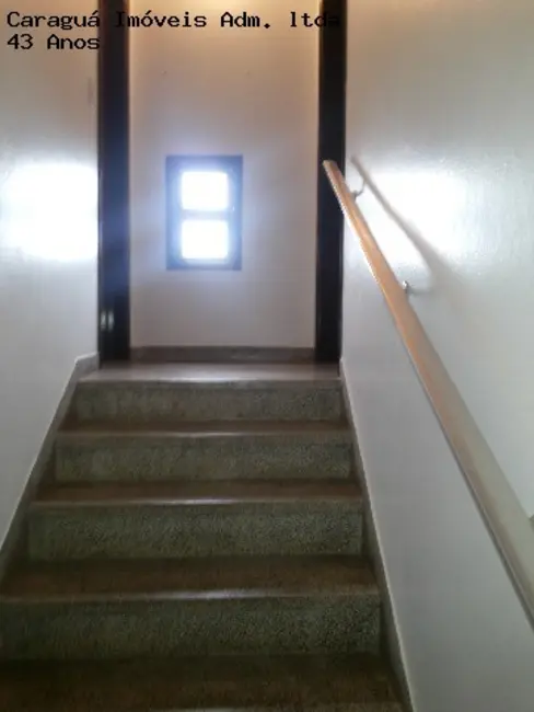 Apartamento com 3 quartos para alugar, 90m2 em Centro, Caraguatatuba - SP - imagem 4 Foto 4 de Apartamento com 3 quartos para alugar, 90m2 em Centro, Caraguatatuba - SP