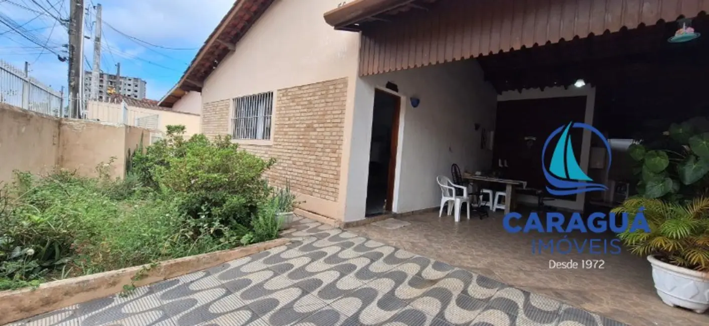 Foto 2 de Casa com 2 quartos à venda, 155m2 em Centro, Caraguatatuba - SP