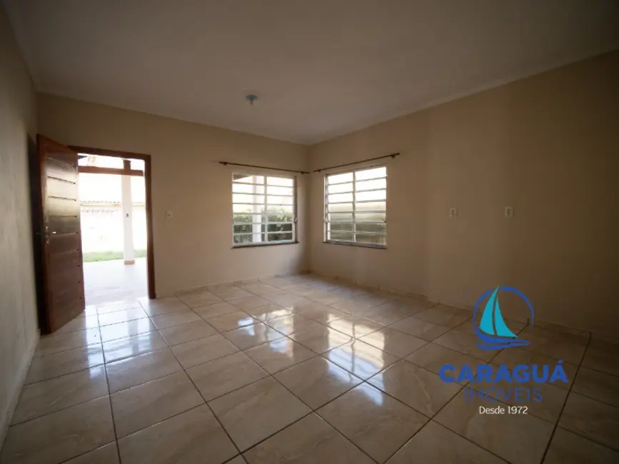 Foto 4 de Casa com 3 quartos para alugar, 130m2 em Martim de Sá, Caraguatatuba - SP