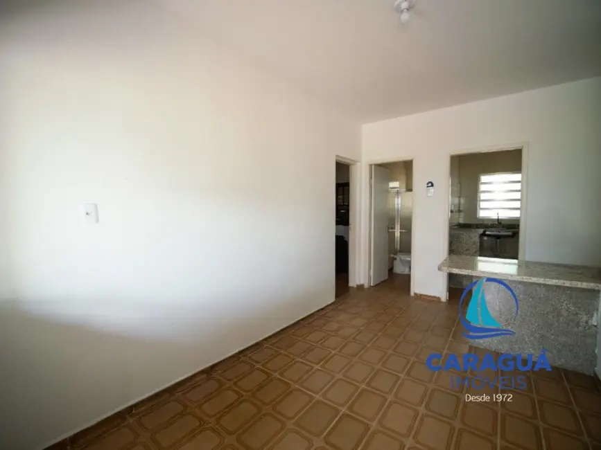 Foto 3 de Casa de Condomínio com 1 quarto para alugar, 40m2 em Balneário Copacabana, Caraguatatuba - SP