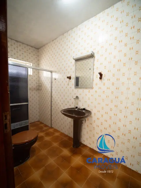 Foto 9 de Casa com 3 quartos para alugar, 60m2 em Caraguatatuba - SP