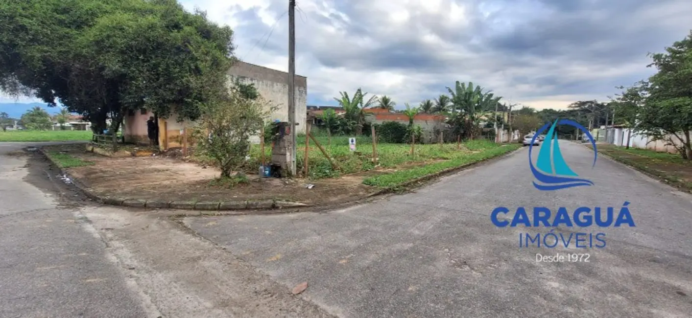 Foto 2 de Terreno / Lote à venda, 378m2 em Caraguatatuba - SP