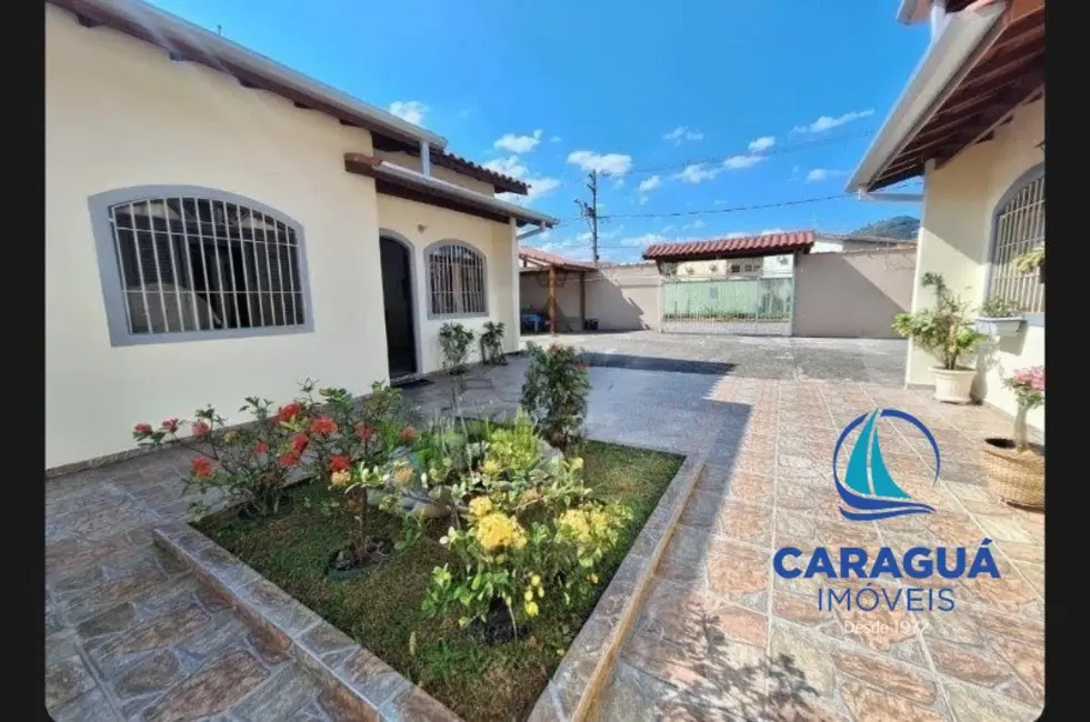 Foto 1 de Casa de Condomínio com 2 quartos à venda, 130m2 em Martim de Sá, Caraguatatuba - SP