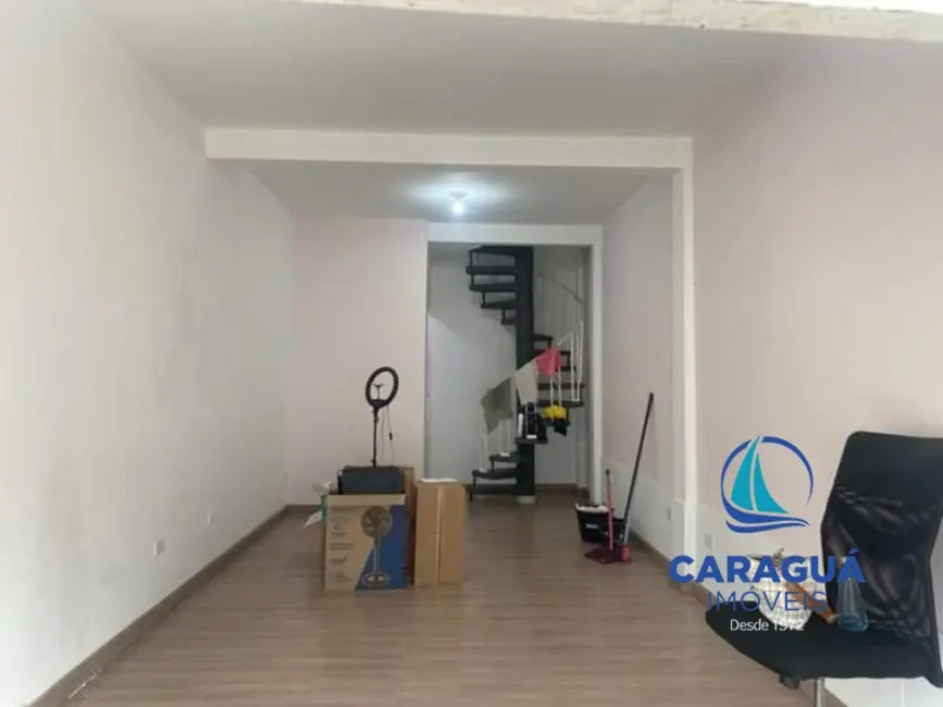 Sala Comercial à venda, 89m2 em Centro, Caraguatatuba - SP - imagem 4 Foto 4 de Sala Comercial à venda, 89m2 em Centro, Caraguatatuba - SP