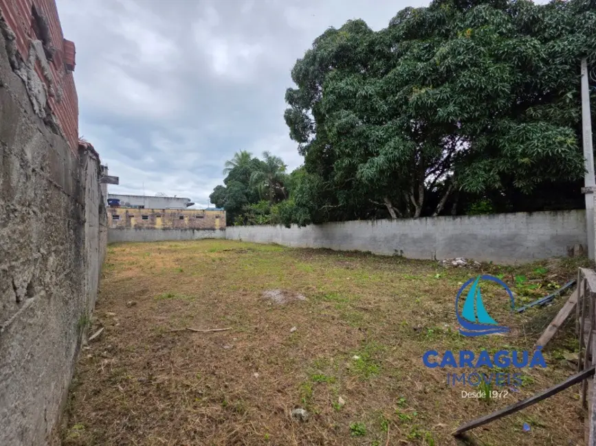 Foto 3 de Terreno / Lote à venda, 360m2 em Jardim Britânia, Caraguatatuba - SP
